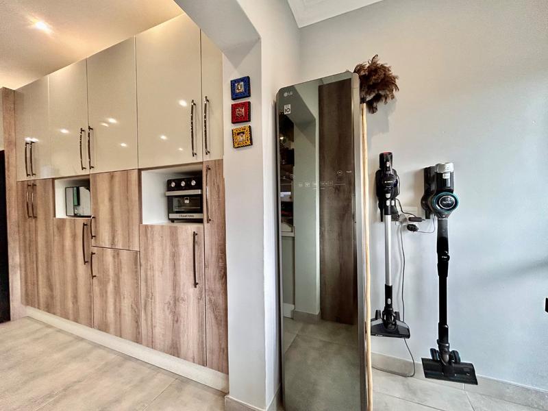 4 Bedroom Property for Sale in Everglades Estate North West